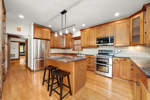 Tiny photo for 1038 Division Street, Oak Park, IL 60302 (MLS # 12519025)