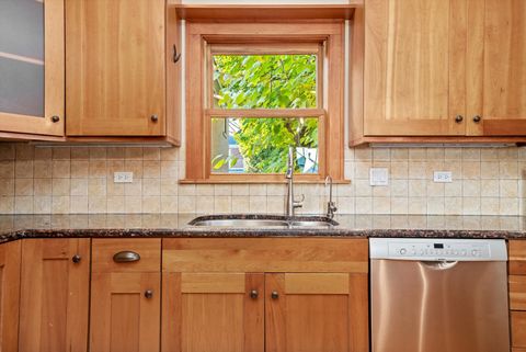 Tiny photo for 1038 Division Street, Oak Park, IL 60302 (MLS # 12519025)