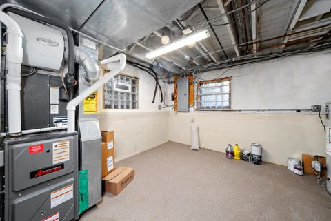 Tiny photo for 1038 Division Street, Oak Park, IL 60302 (MLS # 12519025)