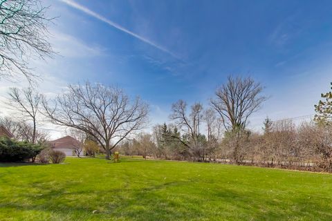 Tiny photo for 26 Brandywine Road, South Barrington, IL 60010 (MLS # 12602101)