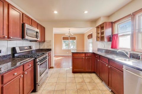 Tiny photo for 514 Iroquois Road, Hillside, IL 60162 (MLS # 12453396)