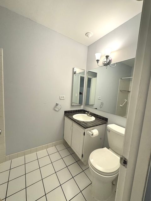 Tiny photo for 850 Wellington Avenue #304, Elk Grove Village, IL 60007 (MLS # 12319101)