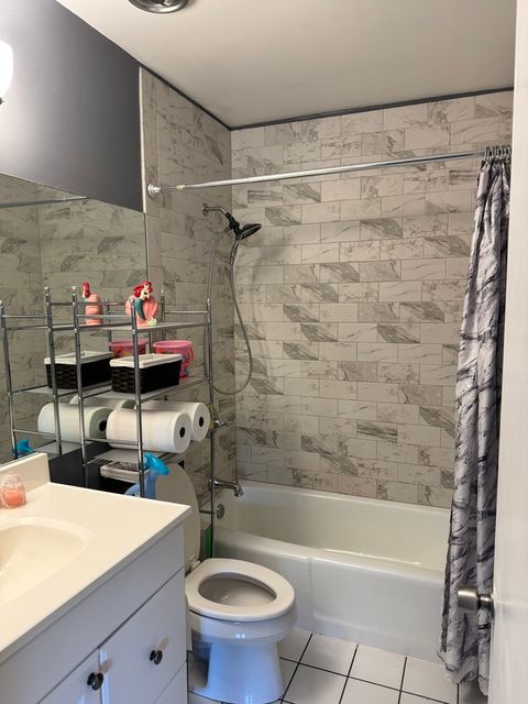 Tiny photo for 850 Wellington Avenue #304, Elk Grove Village, IL 60007 (MLS # 12319101)