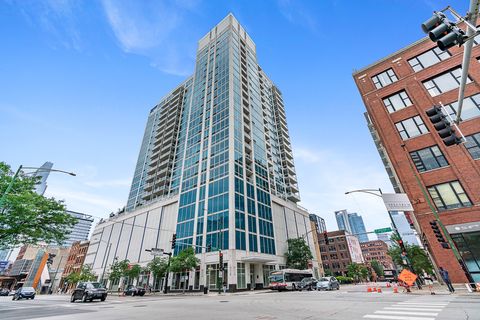 757 N Orleans Street 1802 Chicago IL 60654