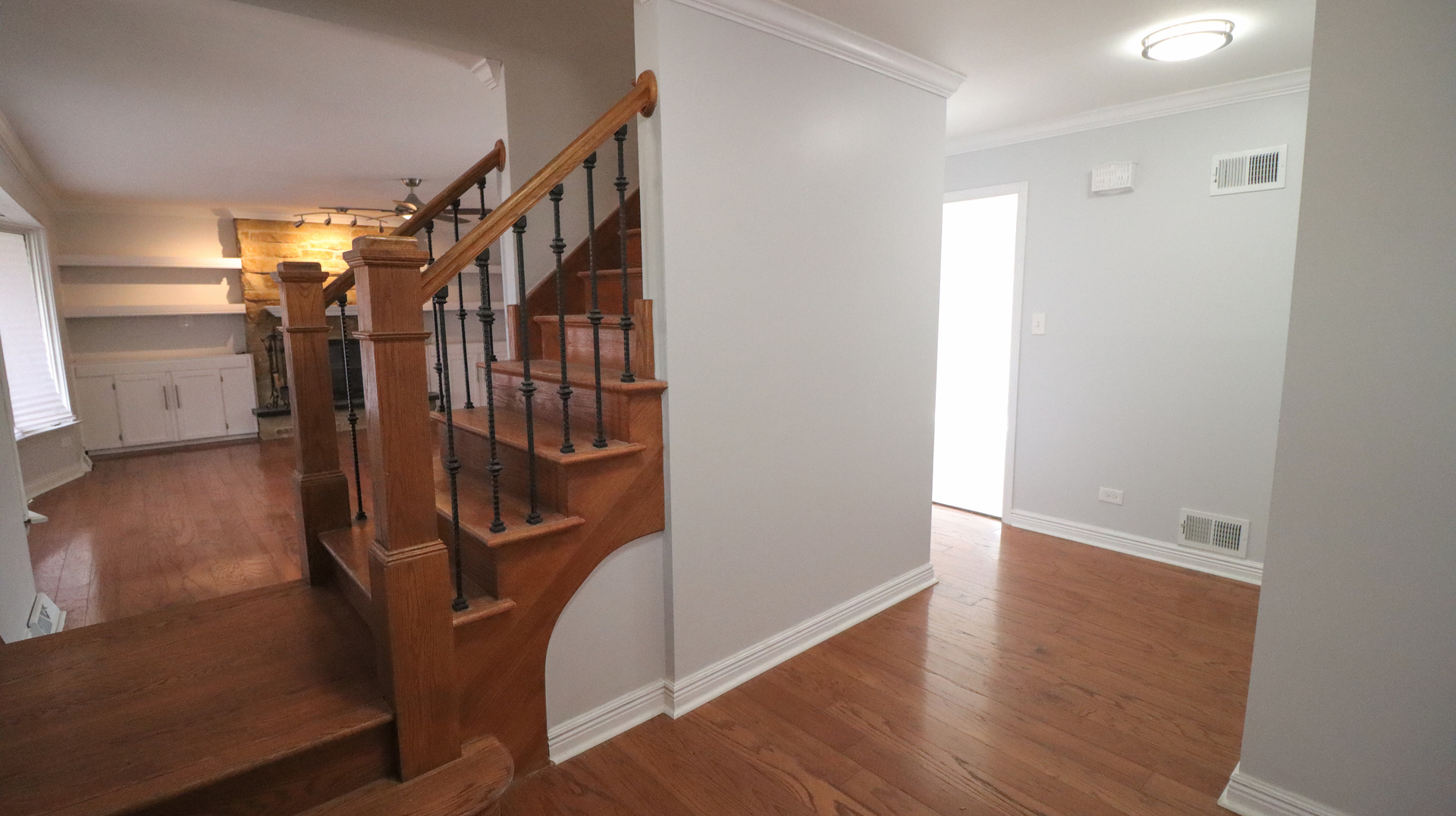 2702 W 1st Private Road