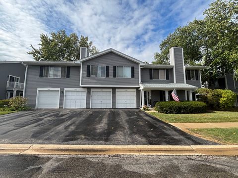 Photo of 1342 Barclay Lane #3-6, Deerfield, IL 60015 (MLS # 12491944)