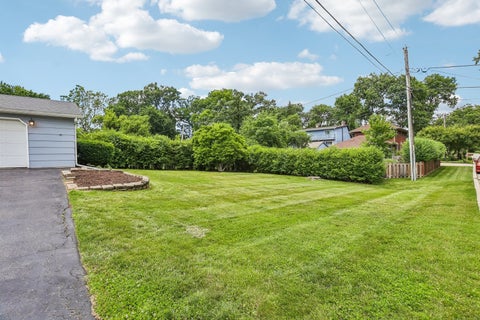 Tiny photo for 500 W Saint Charles Road, Lombard, IL 60148 (MLS # 12666569)