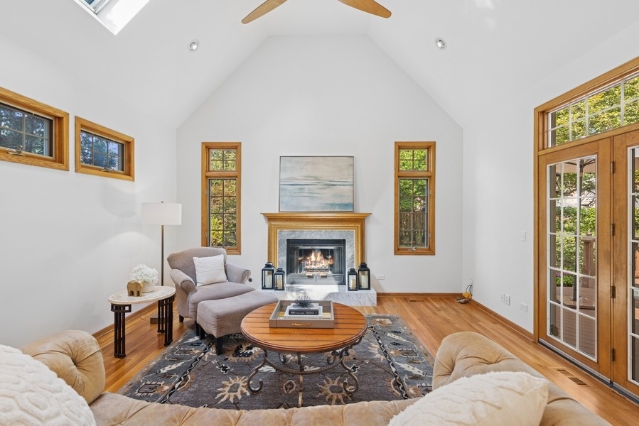 324 N County Line Road