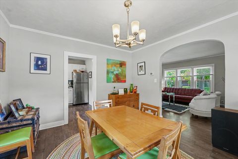 Tiny photo for 202 W Florida Avenue, Urbana, IL 61801 (MLS # 12667276)