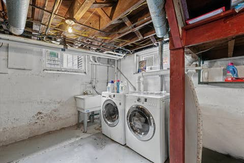 Tiny photo for 202 W Florida Avenue, Urbana, IL 61801 (MLS # 12667276)