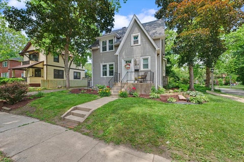 Tiny photo for 202 W Florida Avenue, Urbana, IL 61801 (MLS # 12667276)