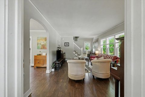 Tiny photo for 202 W Florida Avenue, Urbana, IL 61801 (MLS # 12667276)