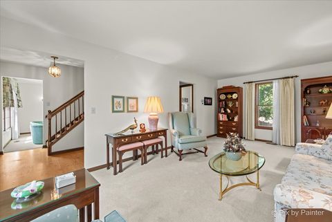 Tiny photo for 1540 Independence Avenue, St. Charles, IL 60174 (MLS # 12496616)