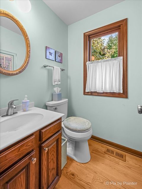 Tiny photo for 1540 Independence Avenue, St. Charles, IL 60174 (MLS # 12496616)