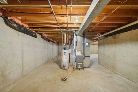 Tiny photo for 500 Countryside Lane, Dixon, IL 61021 (MLS # 12540474)