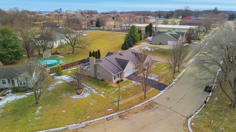 Tiny photo for 500 Countryside Lane, Dixon, IL 61021 (MLS # 12540474)