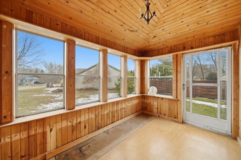 Tiny photo for 500 Countryside Lane, Dixon, IL 61021 (MLS # 12540474)