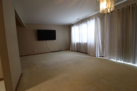 Tiny photo for 18 Forest Wood Lane, Park Forest, IL 60466 (MLS # 12555266)