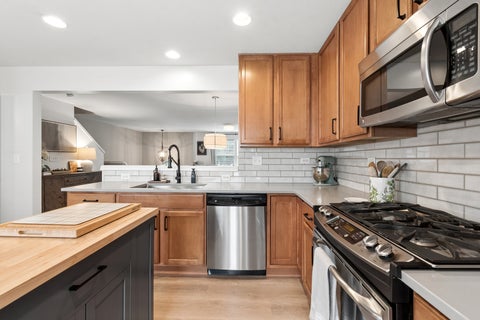 Tiny photo for 1021 Crane Point, Elgin, IL 60124 (MLS # 12726206)