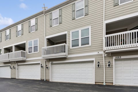 Tiny photo for 1021 Crane Point, Elgin, IL 60124 (MLS # 12726206)