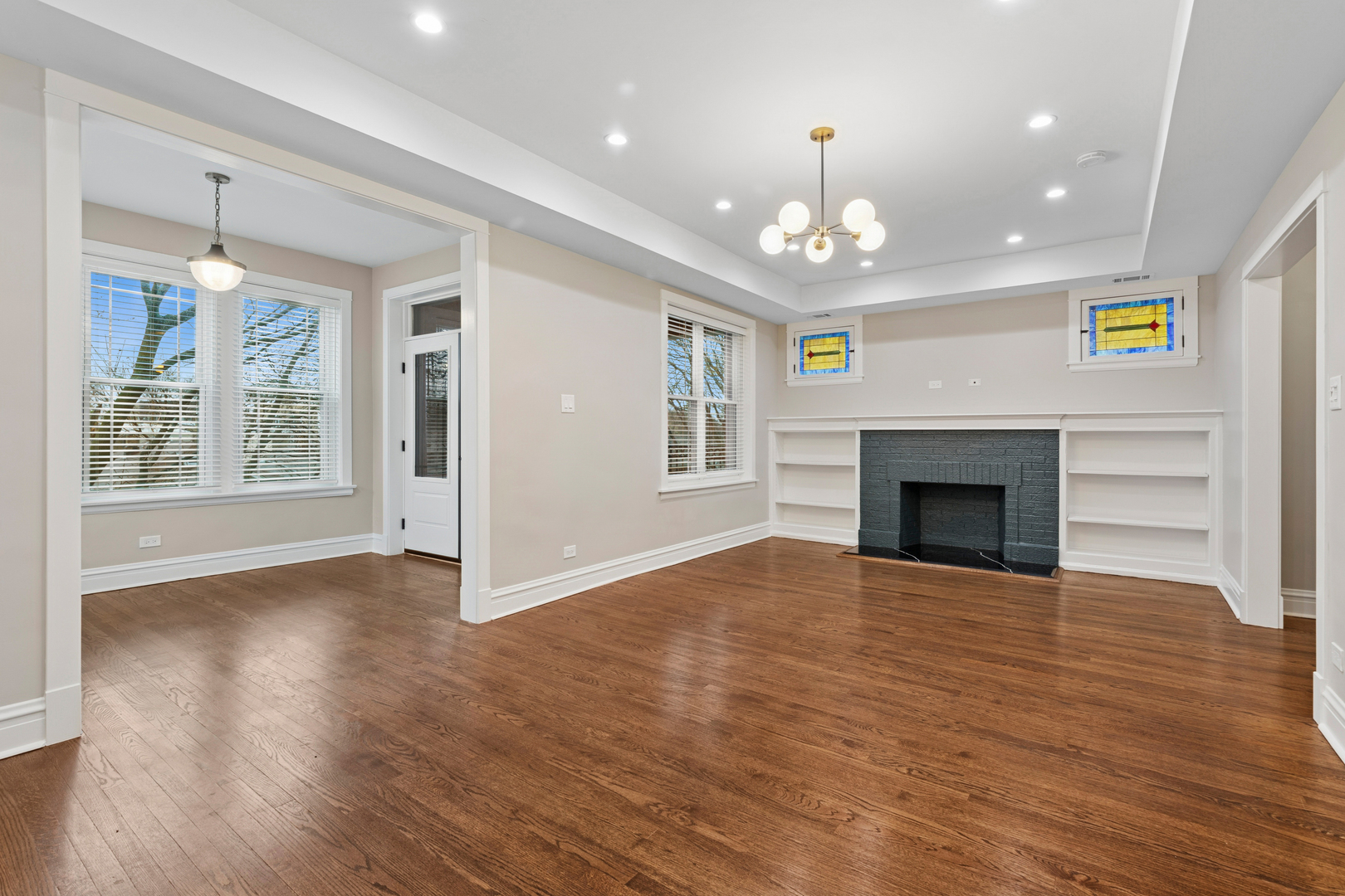 4932 N Ridgeway Avenue 2