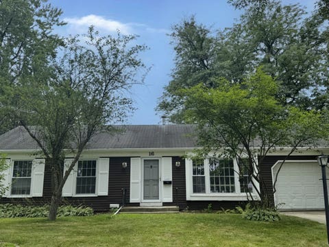 Photo of 16 Somerset Road, Montgomery, IL 60538 (MLS # 12730513)
