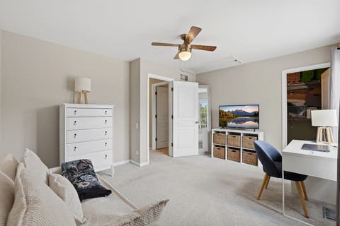 Tiny photo for 1307 Summersweet Lane, Bartlett, IL 60103 (MLS # 12653546)