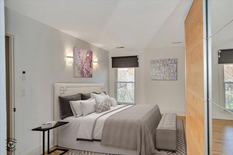 Tiny photo for 1908 Kenilworth Circle #H, Hoffman Estates, IL 60169 (MLS # 12495077)