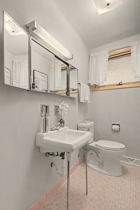 Tiny photo for 1112 S Maple Avenue, Oak Park, IL 60304 (MLS # 12697801)