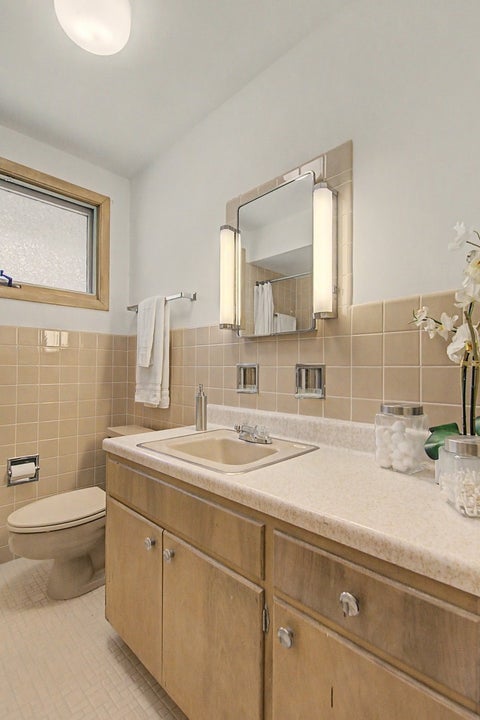 Tiny photo for 1112 S Maple Avenue, Oak Park, IL 60304 (MLS # 12697801)
