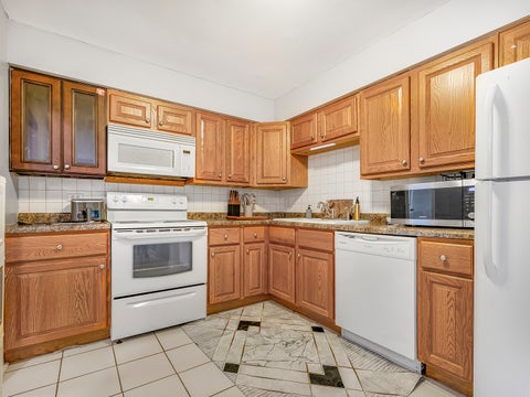 Tiny photo for 107 W Elk Trail #206, Carol Stream, IL 60188 (MLS # 12766631)