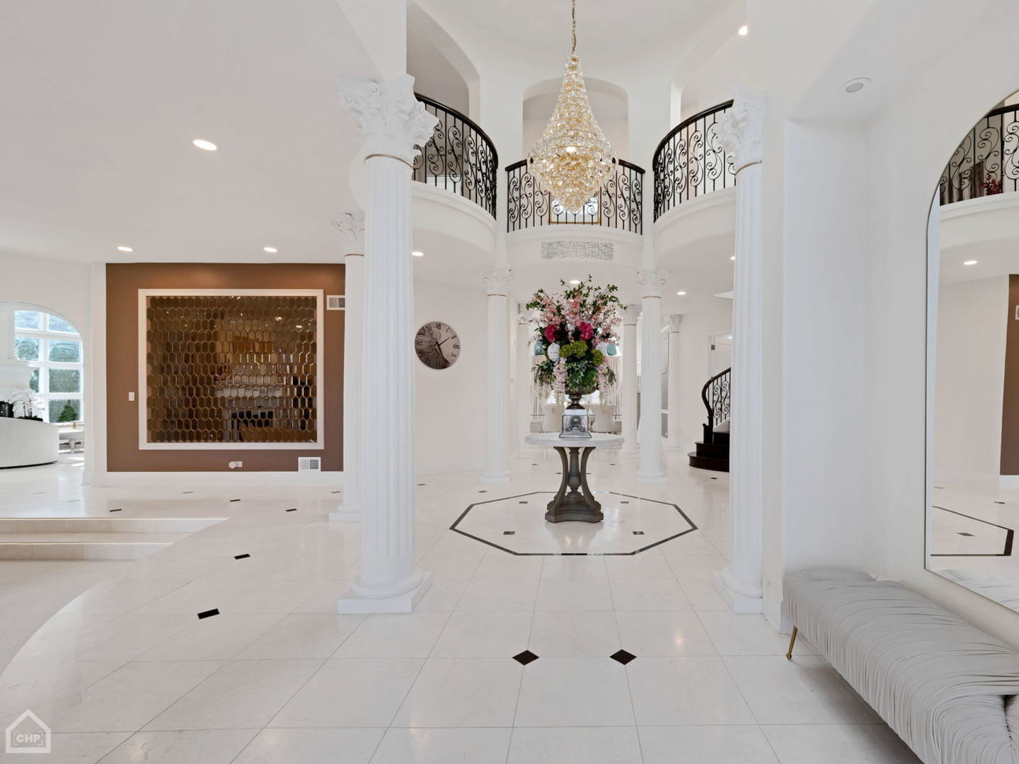 355 Flagg Court