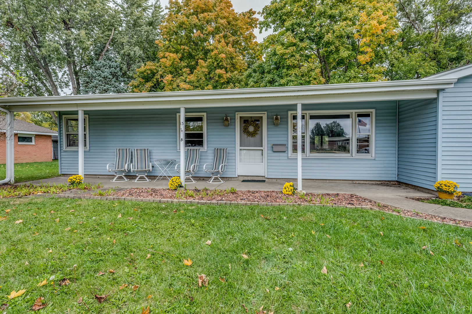 13 Poplar Place