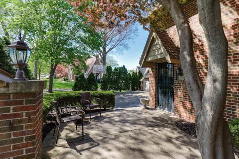 Tiny photo for 1202 Elmwood Road, Bloomington, IL 61701 (MLS # 12624541)