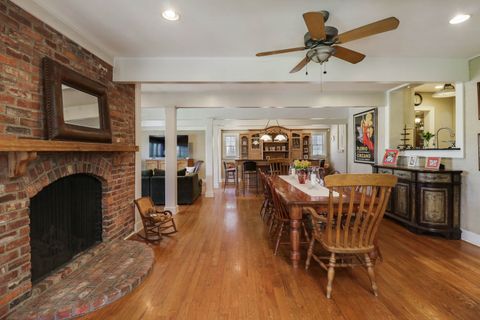 Tiny photo for 1202 Elmwood Road, Bloomington, IL 61701 (MLS # 12624541)