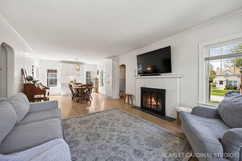 Tiny photo for 153 S Lombard Avenue, Lombard, IL 60148 (MLS # 12628456)
