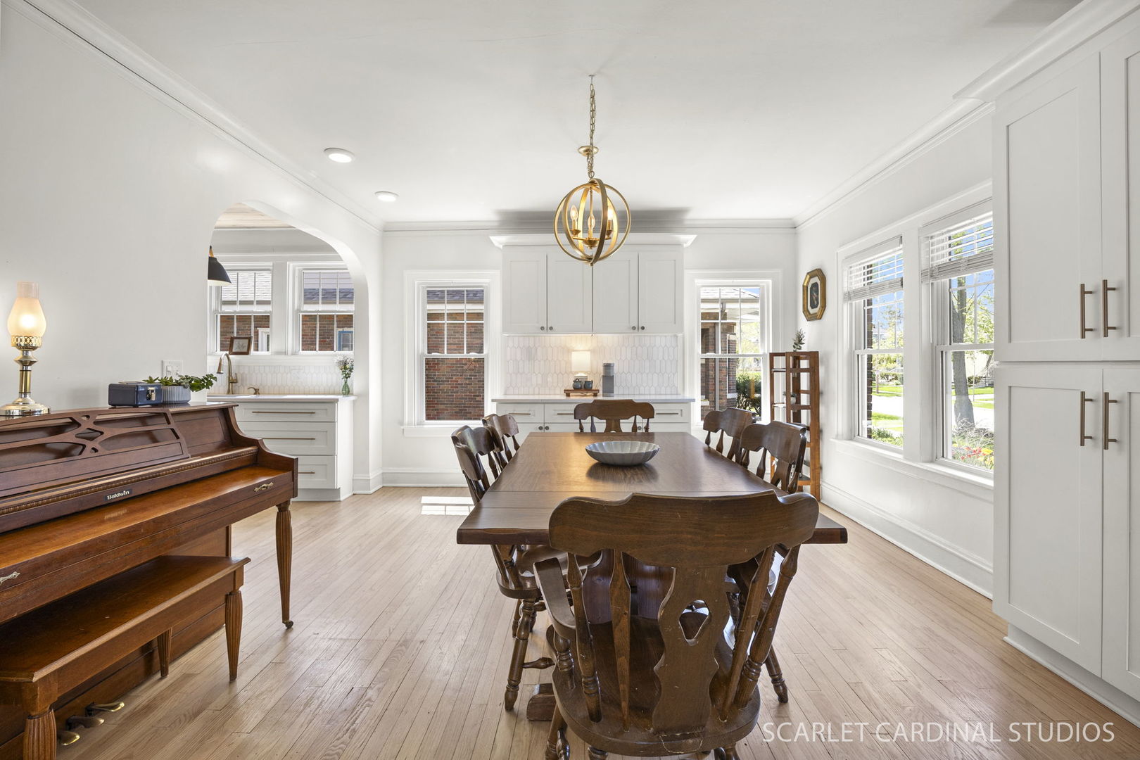 153 S Lombard Avenue