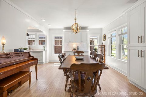 Tiny photo for 153 S Lombard Avenue, Lombard, IL 60148 (MLS # 12628456)