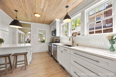Tiny photo for 153 S Lombard Avenue, Lombard, IL 60148 (MLS # 12628456)