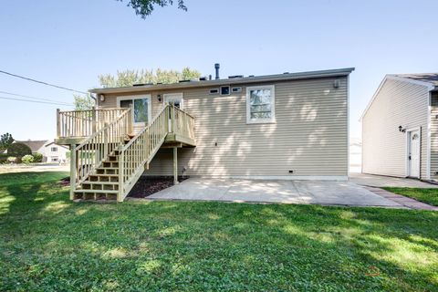 Tiny photo for 605 Clover Lane, Round Lake Beach, IL 60073 (MLS # 12467161)