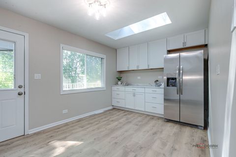 Tiny photo for 605 Clover Lane, Round Lake Beach, IL 60073 (MLS # 12467161)