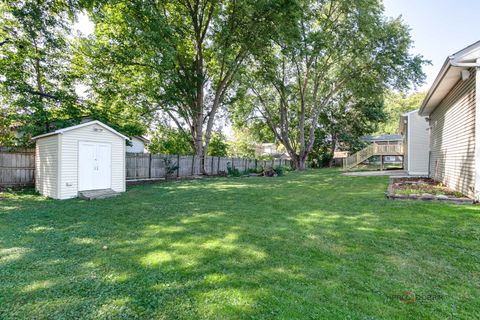 Tiny photo for 605 Clover Lane, Round Lake Beach, IL 60073 (MLS # 12467161)