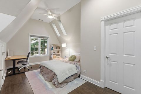 Tiny photo for 2611 Laurel Lane, Wilmette, IL 60091 (MLS # 12530981)