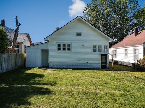 Tiny photo for 200 A E Thorn Street, Marion, IL 62959 (MLS # 12635819)
