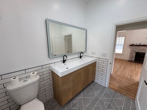 Tiny photo for 200 A E Thorn Street, Marion, IL 62959 (MLS # 12635819)