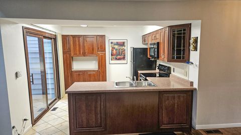 Tiny photo for 748 Chandler Road, Gurnee, IL 60031 (MLS # 12573934)