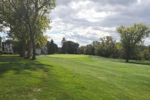 Tiny photo for 748 Chandler Road, Gurnee, IL 60031 (MLS # 12573934)