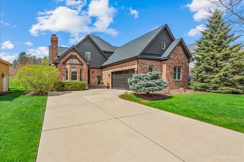 Photo of 3N438 Vachel Lindsay Street, St. Charles, IL 60175 (MLS # 12614287)