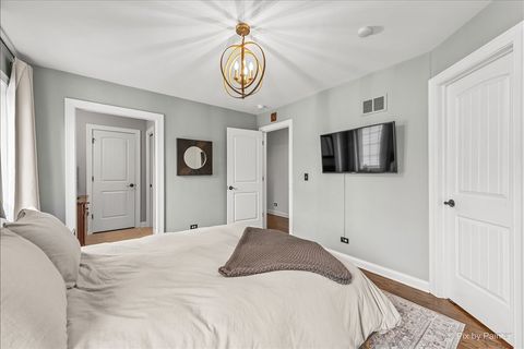 Tiny photo for 3N438 Vachel Lindsay Street, St. Charles, IL 60175 (MLS # 12614287)