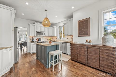 Tiny photo for 3N438 Vachel Lindsay Street, St. Charles, IL 60175 (MLS # 12614287)